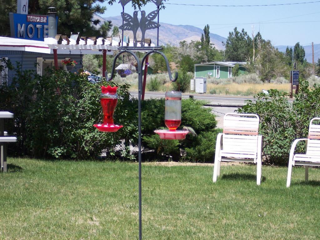 Toiyabe Motel Walker Kültér fotó